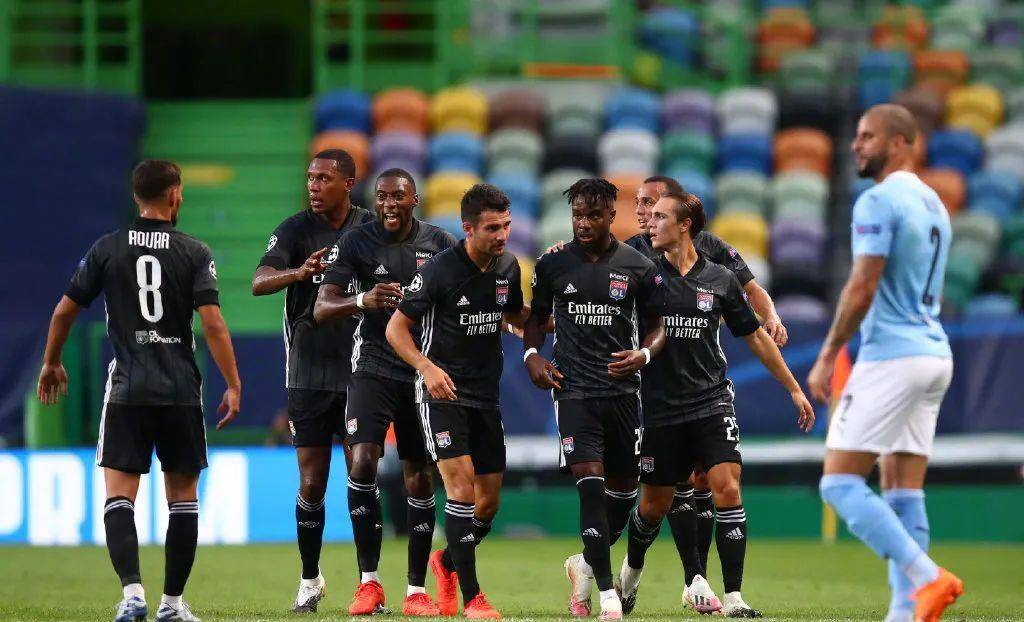  里昂客场爆冷不敌斯特拉斯堡，积分榜下滑  