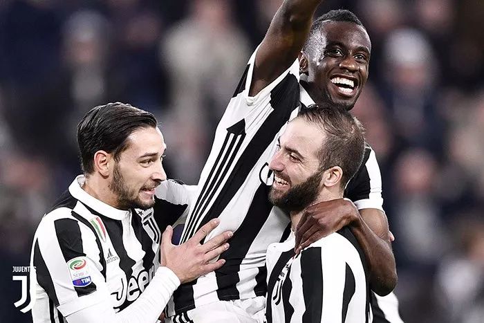  马赛主场力克劲敌保留联赛争冠最后希望